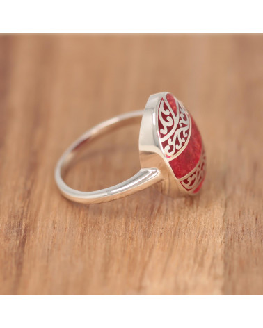 Red coral natural ring with 925-000 silverlacework