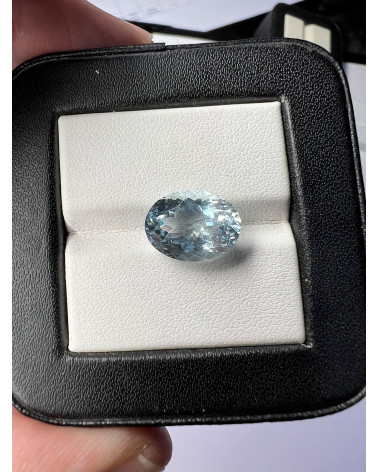 Aguamarina Ovalada Fasetada celeste claro - Peso de 0.720 quilates - Claridad VVS-VS - Origen India