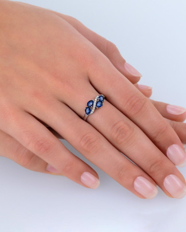 Anillo Zafiro y diamantes Plata de Ley 925