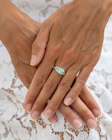 925 Sterling Silver Ring with Abalone Shell and Wave Pattern - Nerida
