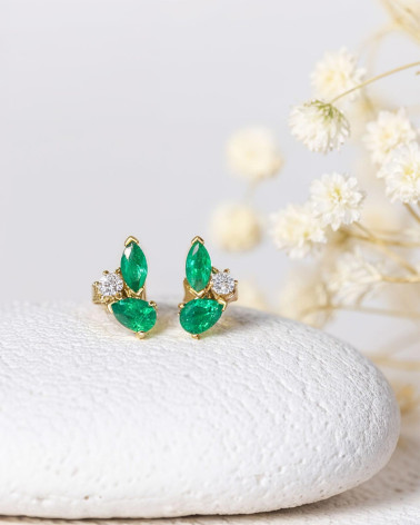 Boucles d'Oreilles ARIA - Or Jaune, Émeraudes de Zambie et Diamants